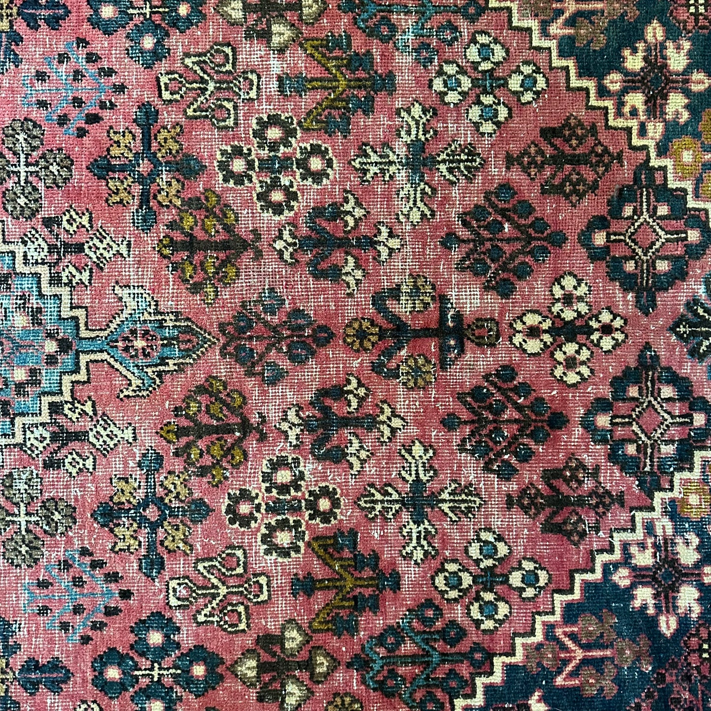 Number 1469 - 4’1” x 6’7”