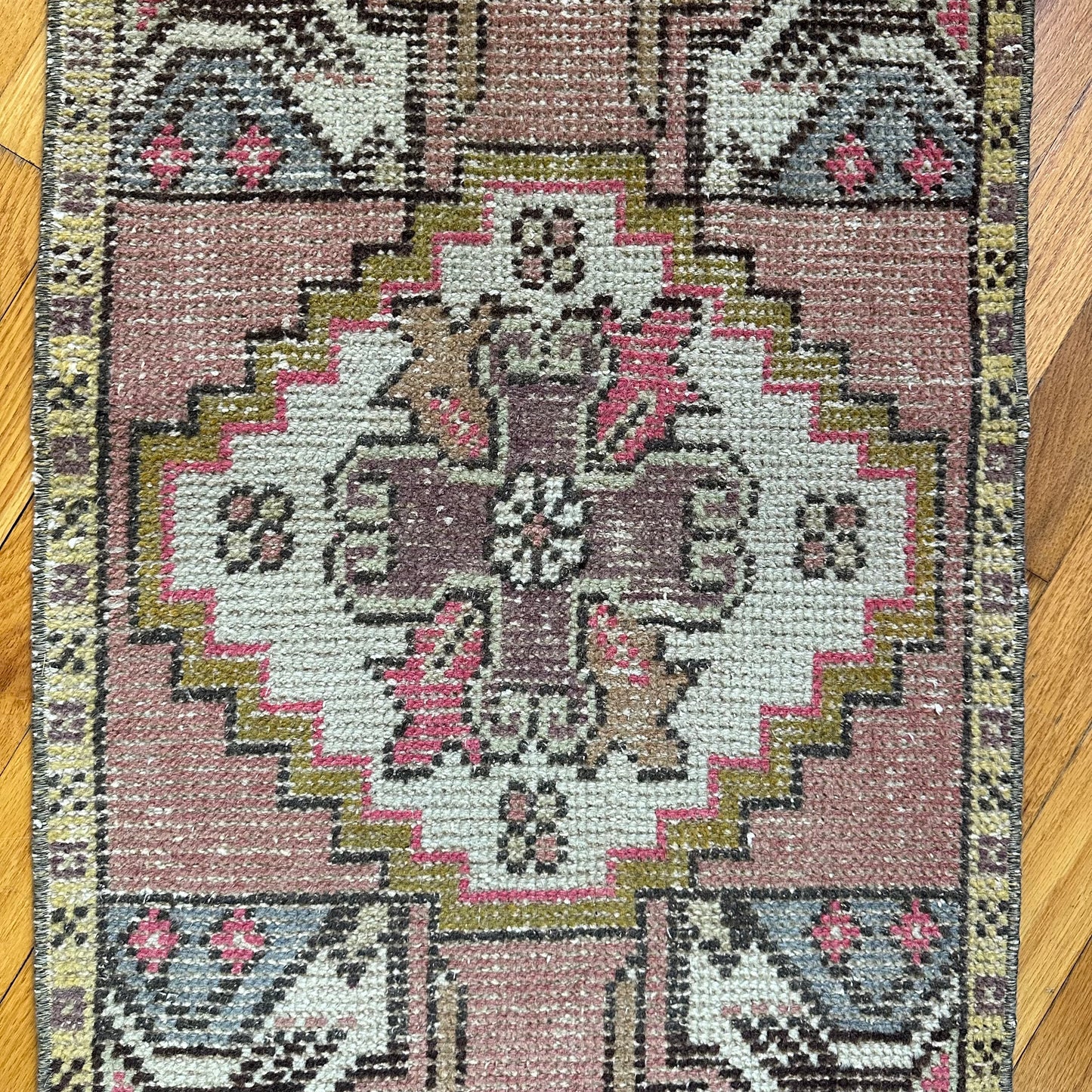 Number 1424 - 1’7” x 3’0”