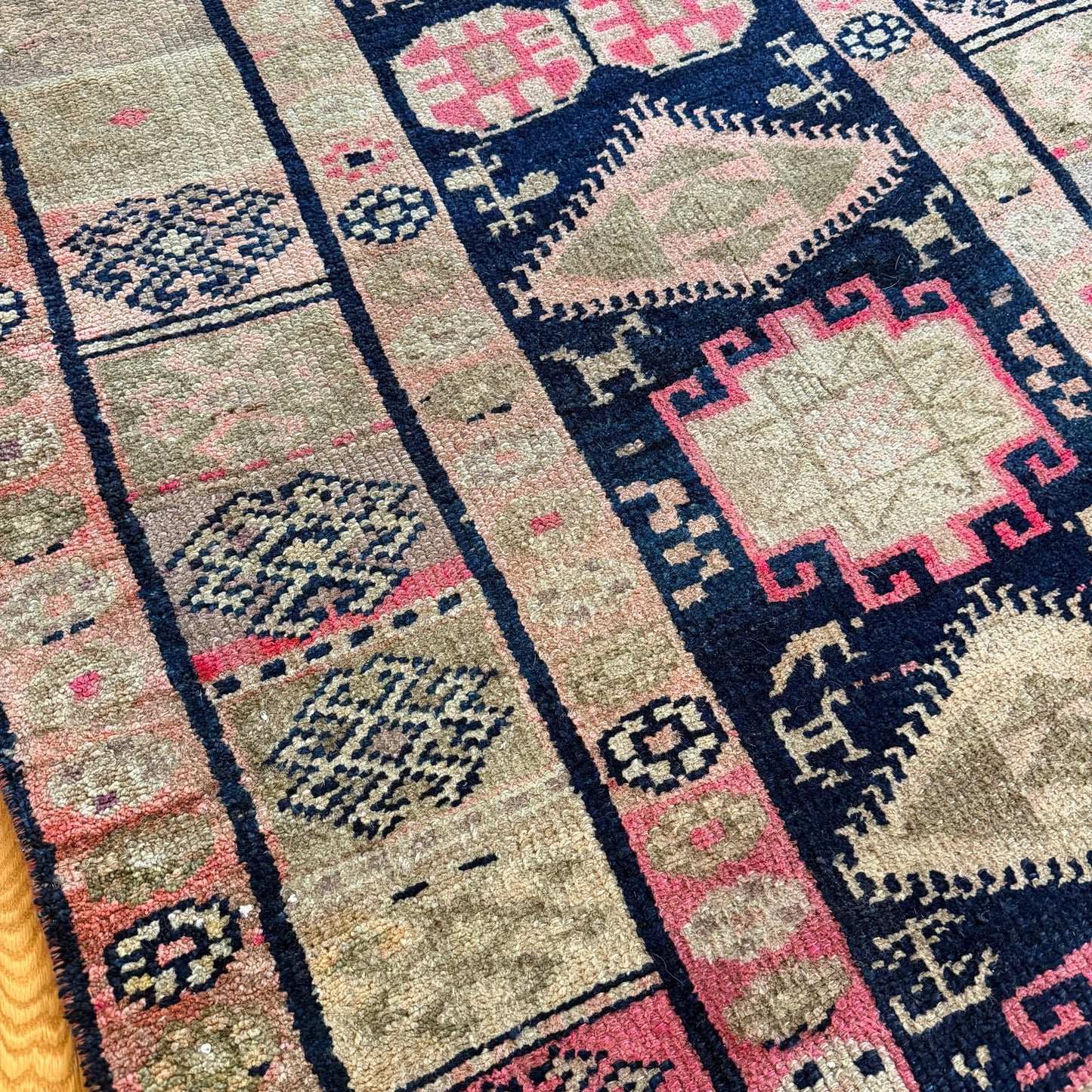 Number 1549 - 3’10” x 8’4”