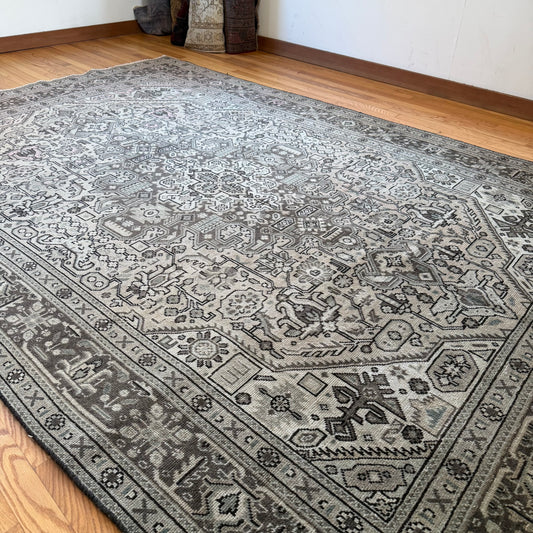 Number 1592 - 6’2” x 10’4”