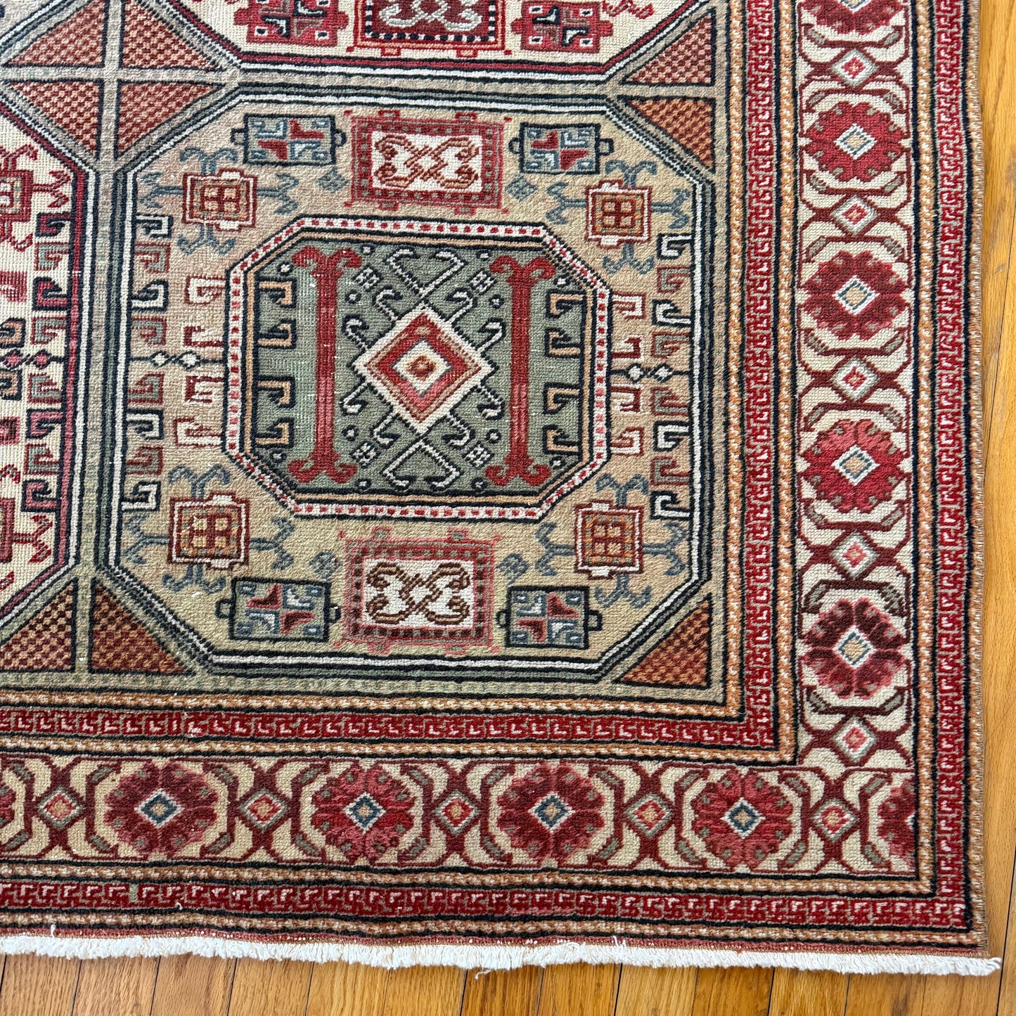 Number 1578 - 6’2” x 10’4”