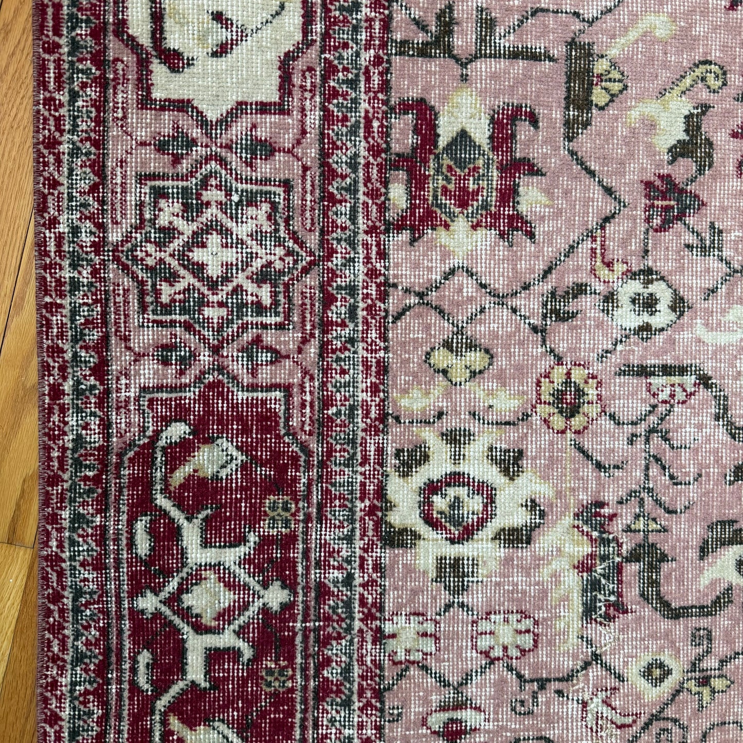 Number 1580 - 6’6” x 10’10”