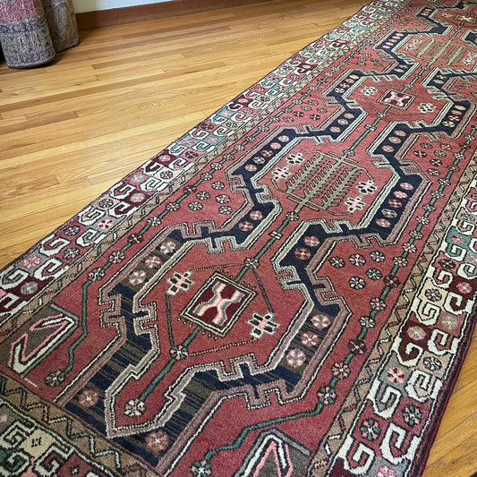 Number 1405 - 3’10 x 12’9”