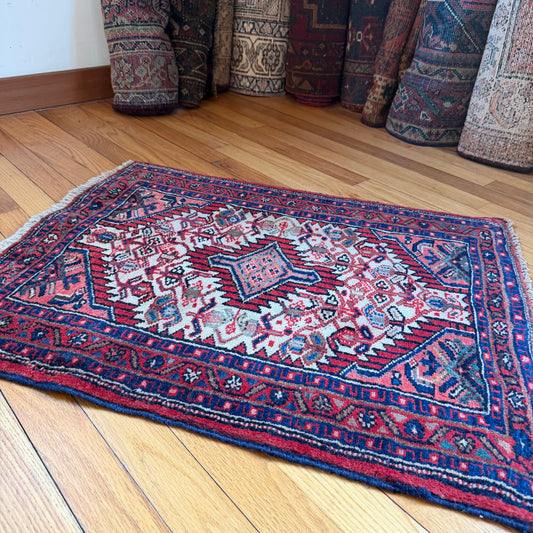 Number 1653 - 2'1" x 2"7'