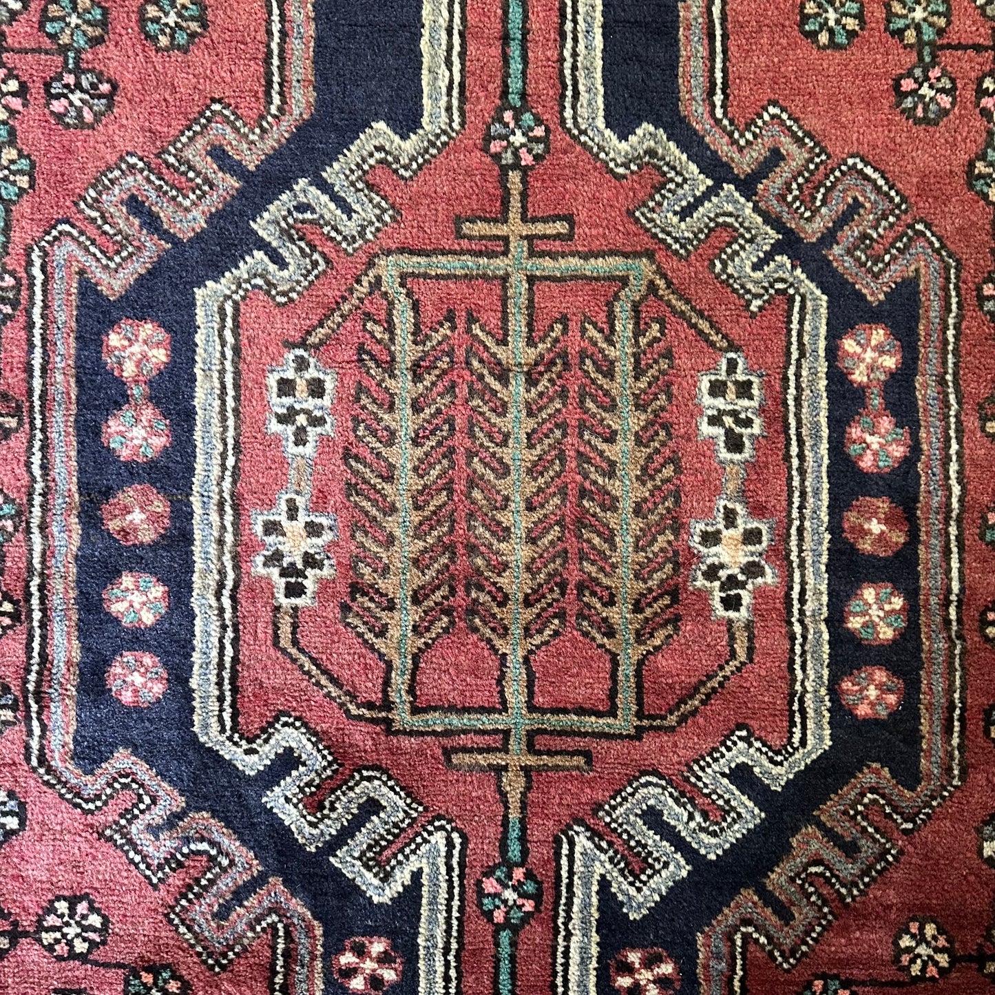 Number 1405 - 3’10 x 12’9”