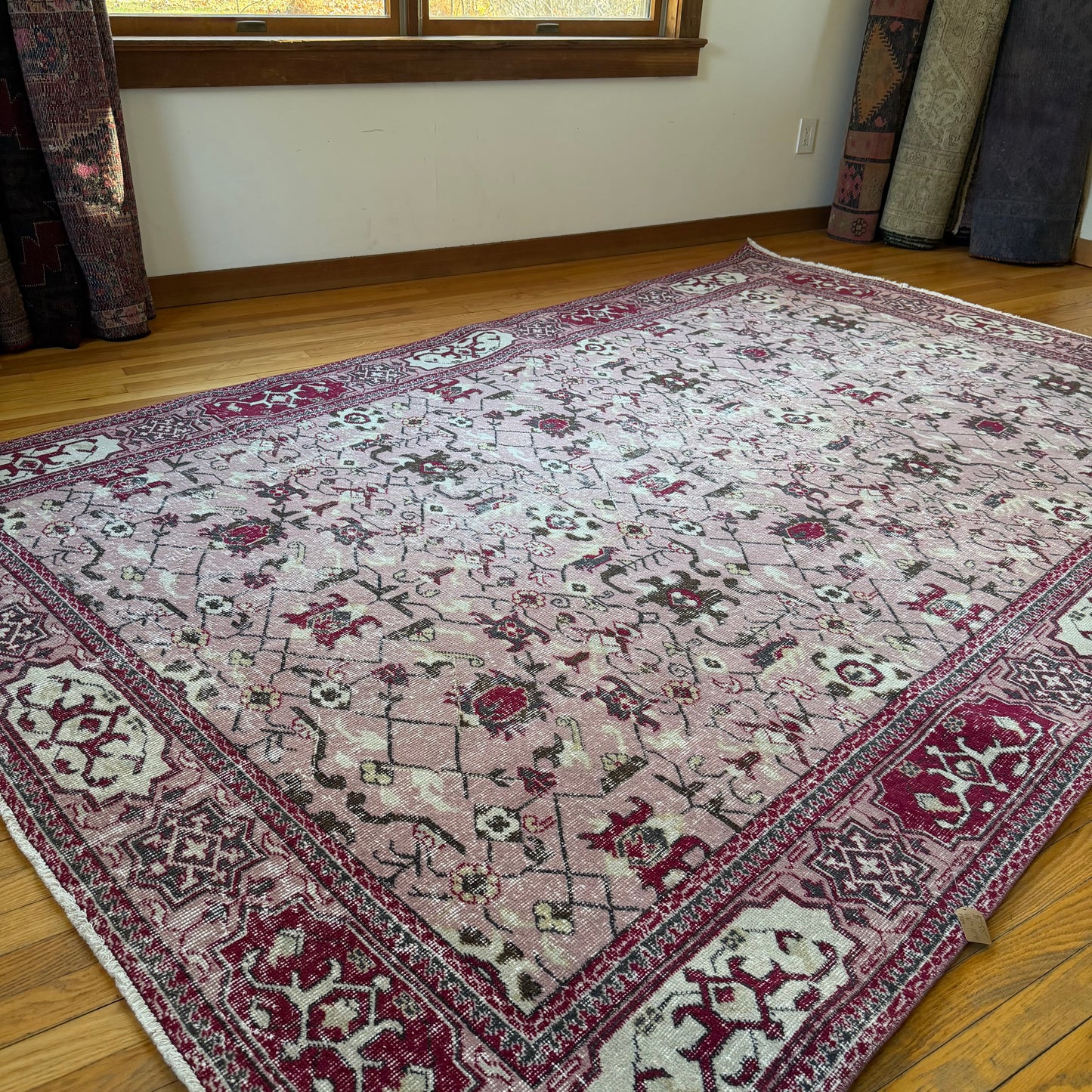 Number 1580 - 6’6” x 10’10”