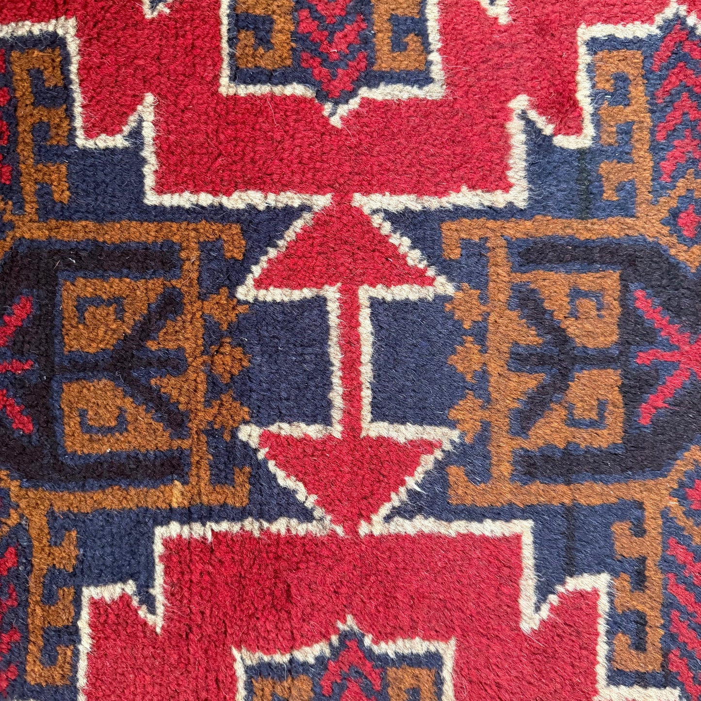 Number 1599 - 2'9" x 4'6"