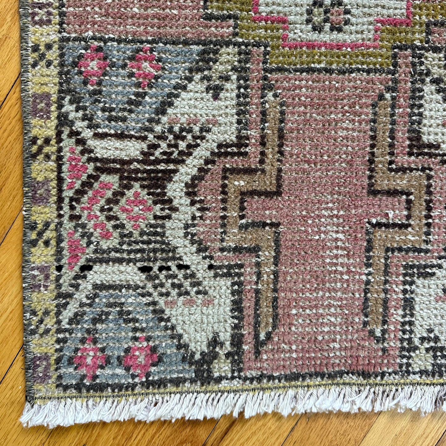 Number 1424 - 1’7” x 3’0”