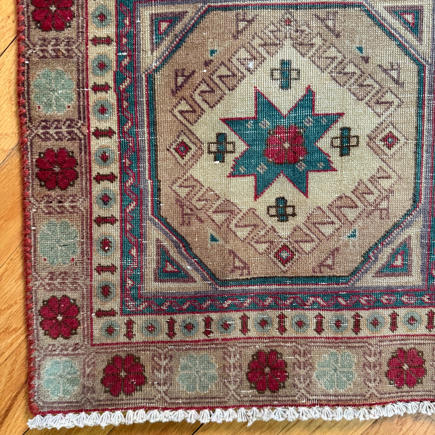MHV 1869 2’11” x 4’11”