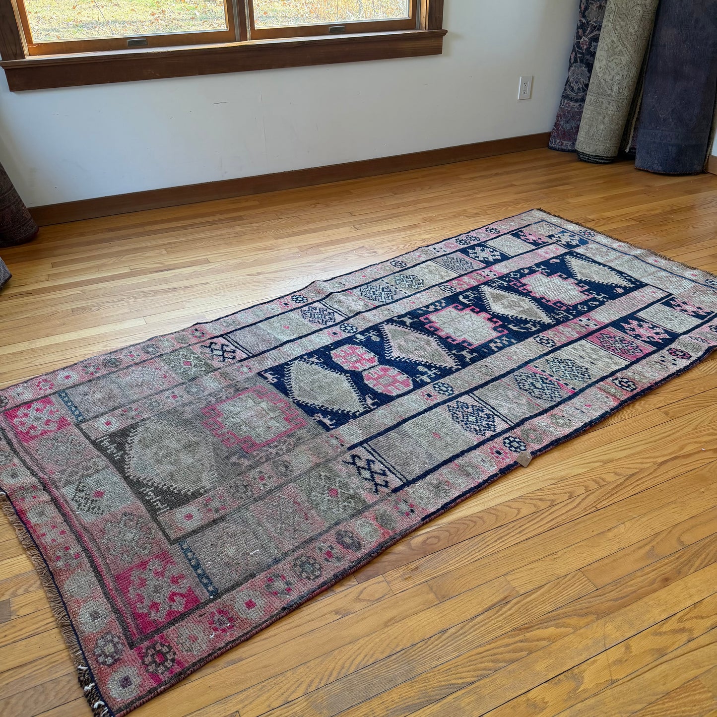 Number 1549 - 3’10” x 8’4”