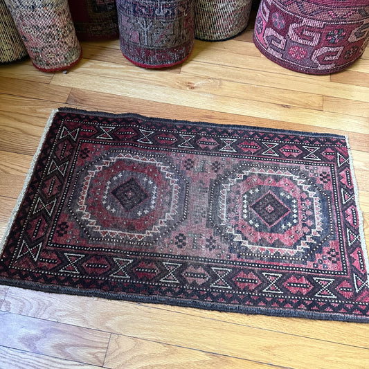 Number 1442 - 1’6” x 2’6”