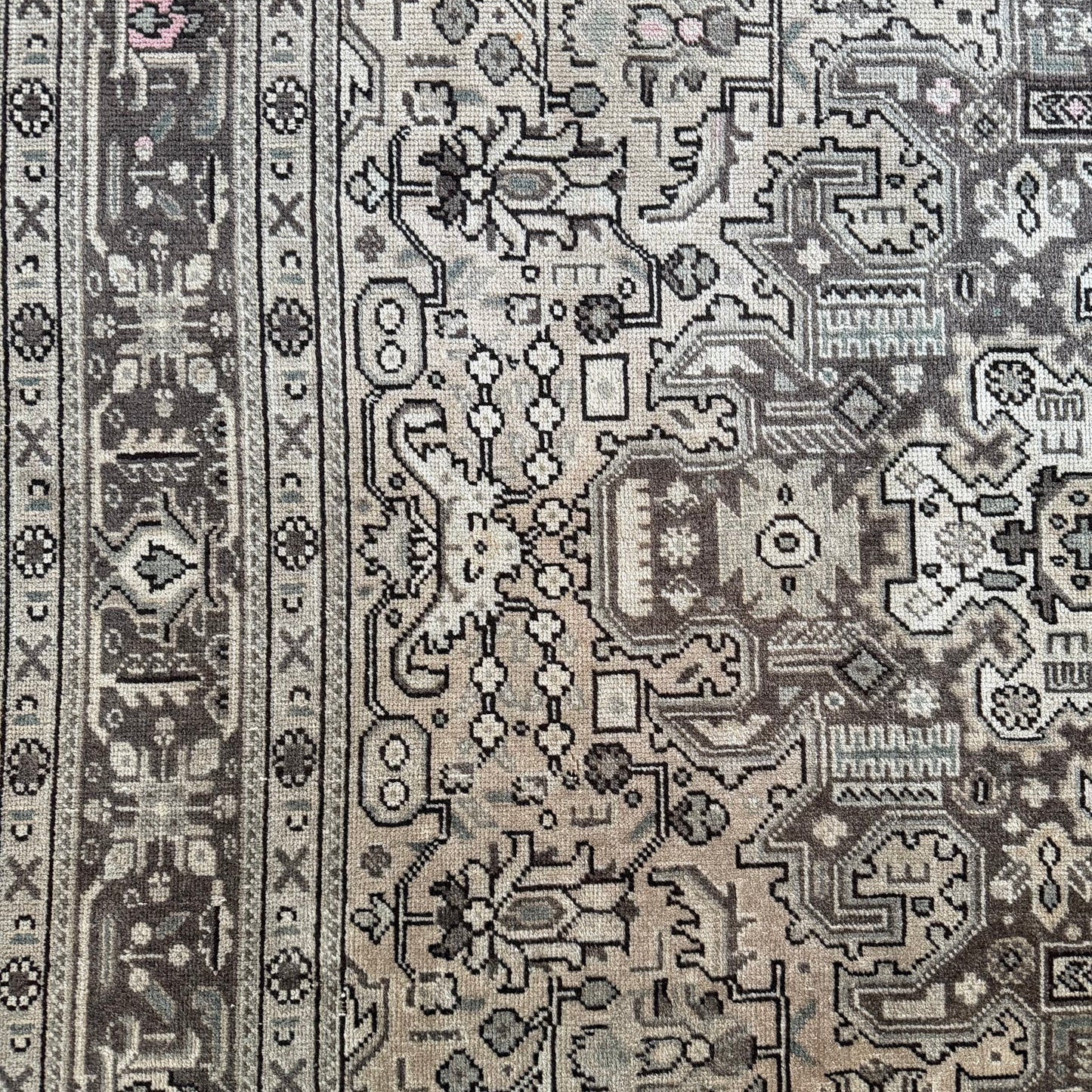 Number 1592 - 6’2” x 10’4”