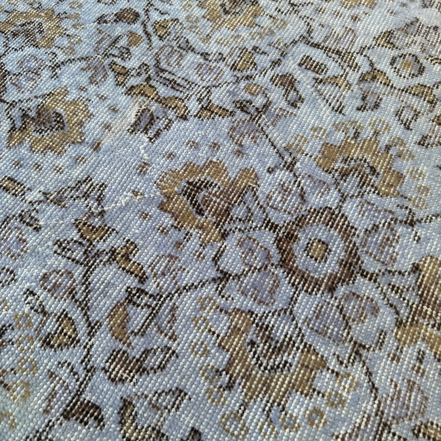 Number 1577 - 3’10” x 6’11”