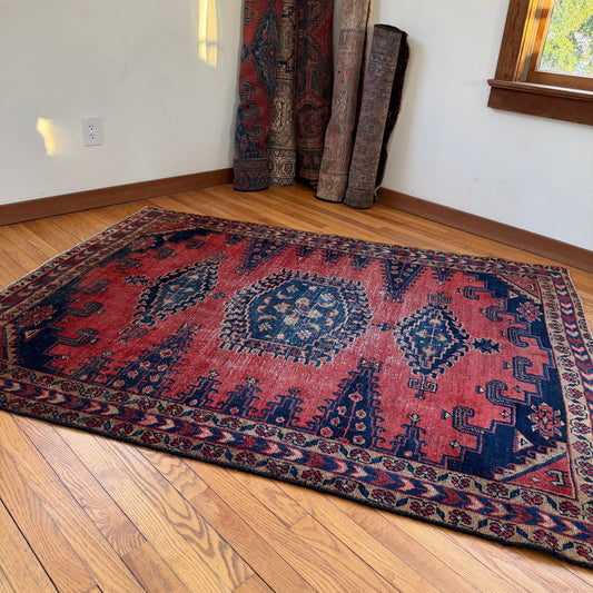 Number 1688 - 4'11" x 6'6"