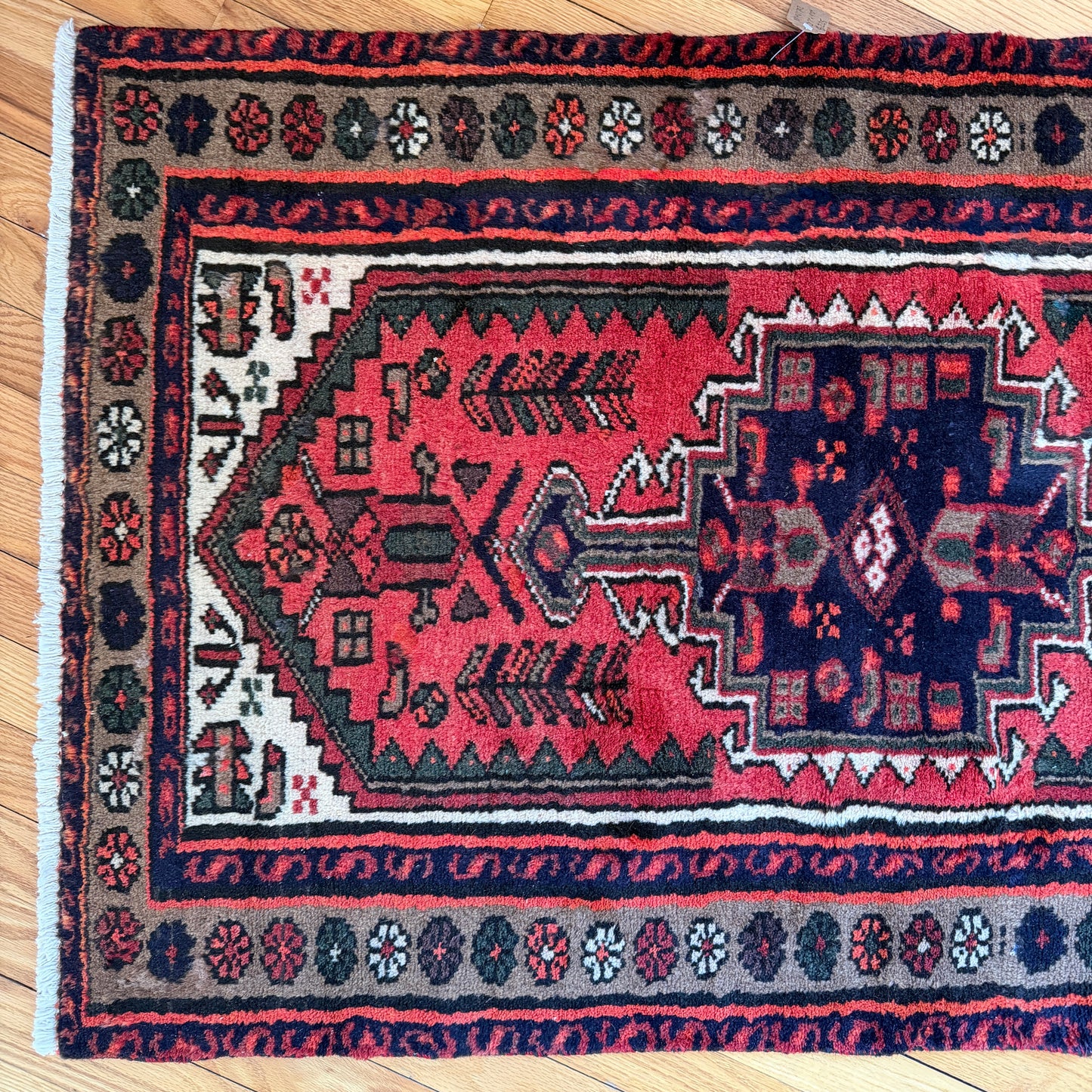 Number 1702 - 2’7” x 4’0”