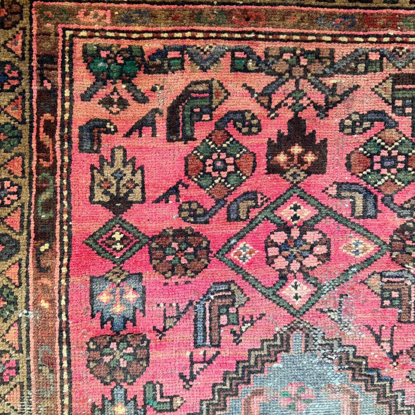 Number 1815 - 2’11” x 5’2”